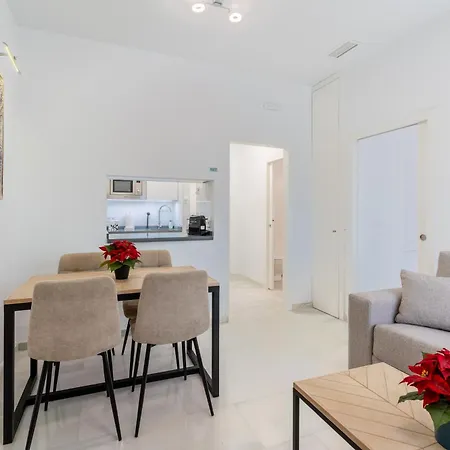 Apartamentos Fibes Garden Sevilla Buitenkant foto